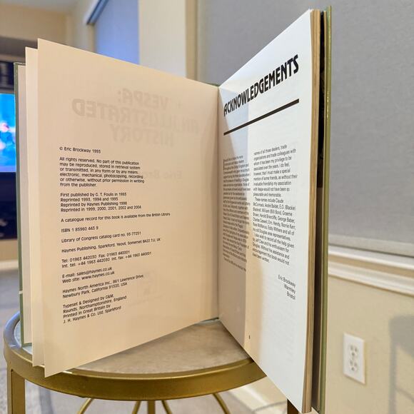 Vespa: An Illustrated History by Eric Brockway (1993, Haynes Publishing) - Picture 5 of 8